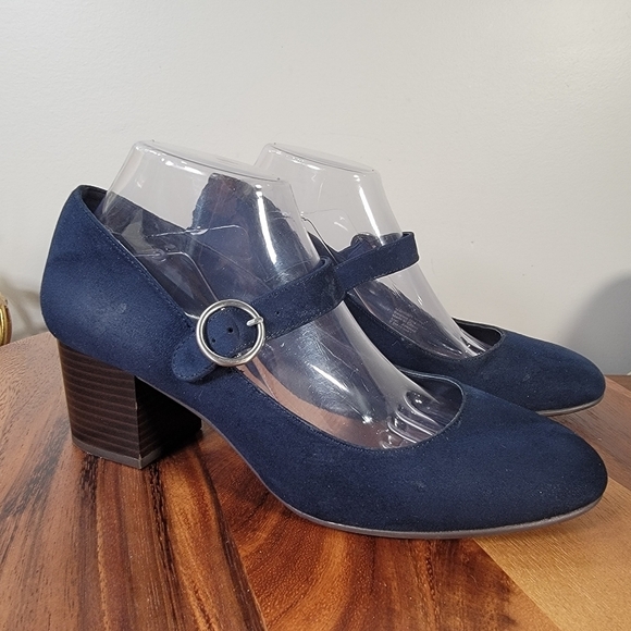 Style & Co Blue Faux Suede Mary Jane heels Size 9.5 - Picture 4 of 17